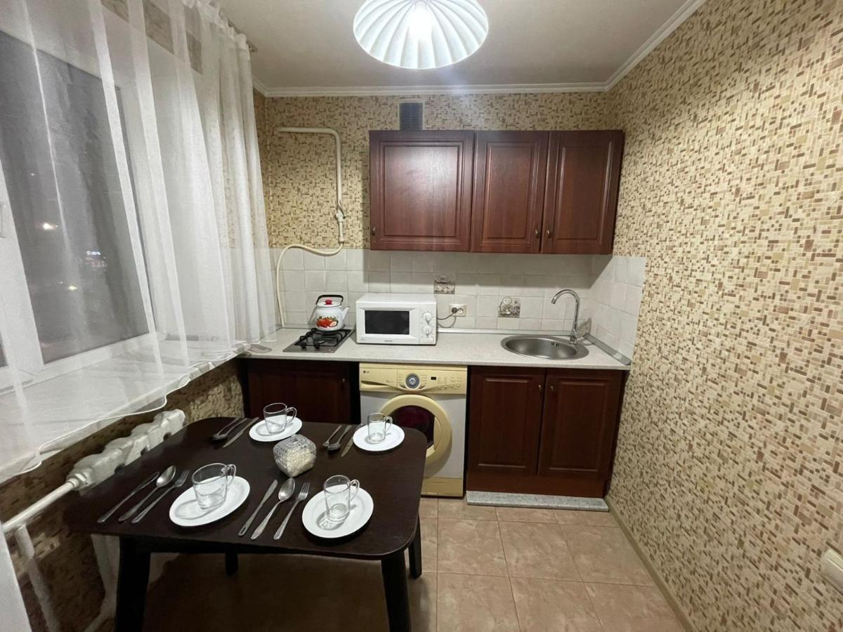 Квартира Рядом Арбата, Гоголя 92 אלמטי מראה חיצוני תמונה